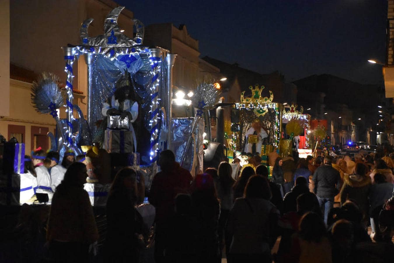 Con la Cabalgata de Reyes se cerraron las actividades navideñas en Campanario, que se han dirigido a todos los públicos y que han tenido una gran acogida por parte de la población