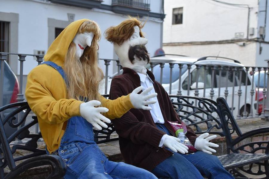 Un total de cinco trabajos participaparon en el concurso del viernes de carnaval. El ganador critica la situación del tren en nuestra región 