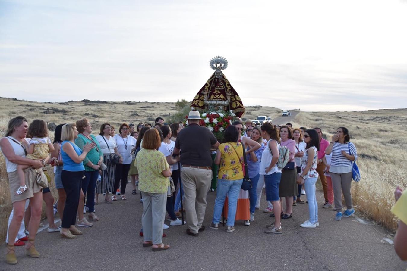 El pueblo de Campanario despidió a su Patrona, que tras 37 días en la parroquia, regresó el domingo 2 de junio a su ermita FOTOS: A. C.