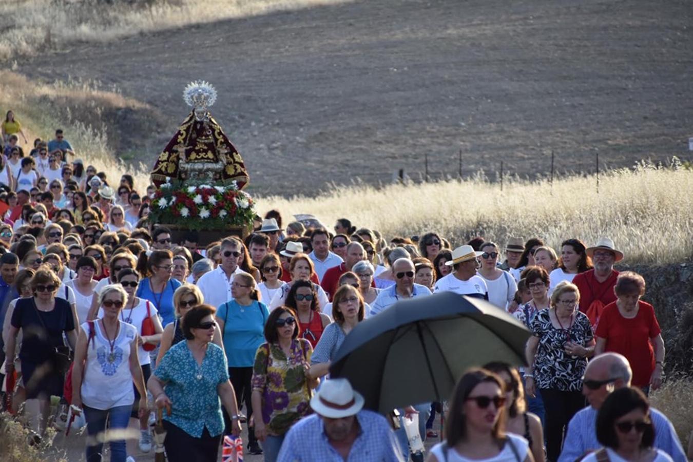 El pueblo de Campanario despidió a su Patrona, que tras 37 días en la parroquia, regresó el domingo 2 de junio a su ermita FOTOS: A. C.