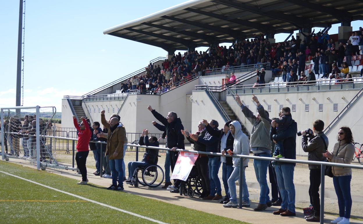 Aficionados del 'Campa' celebrando un gol esta pasada temporada. 