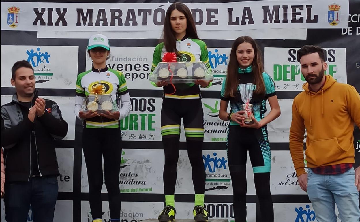 Irene Sanabria tras ganar en Fuenlabrada de los Montos. 