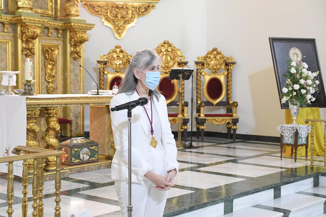 Durante el fin de semana han tenido lugar los actos de celebración del LXV Aniversario de Coronación de la Virgen de Piedraescrita. Este año, dichos actos se han celebrado en la iglesia de la Asunción ante un cuadro de la Virgen, y con aforo reducido y medidas de seguridad. Eso sí, no han faltado la gran fe y devoción que los campanarienses demuestran a su patrona.