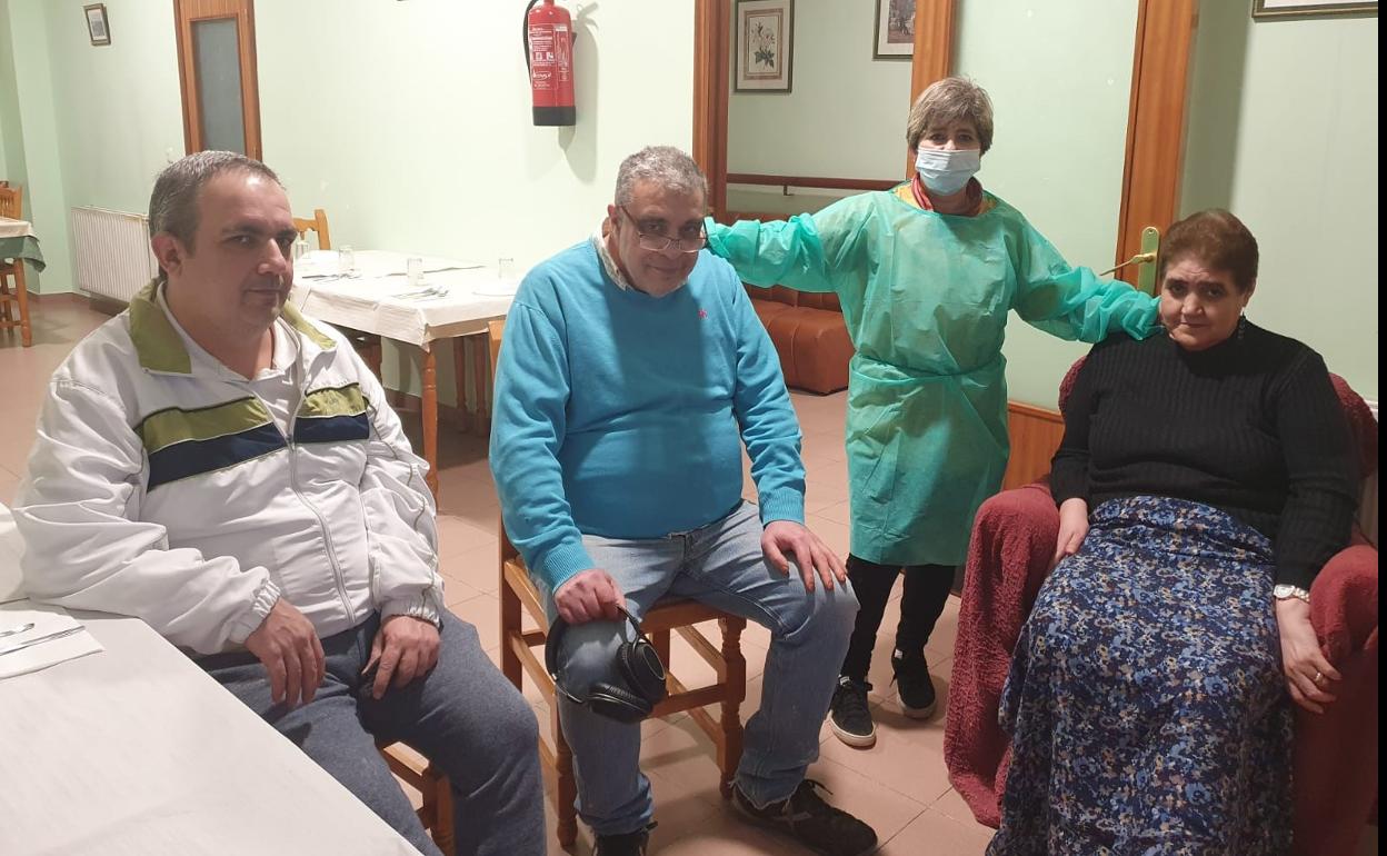Deseando que llegue la segunda dosis que traerá la inmunidad
