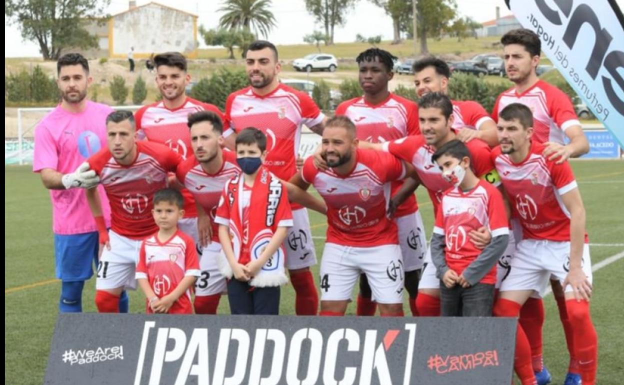 Once inicial del encuentro ante el Trujillo. 
