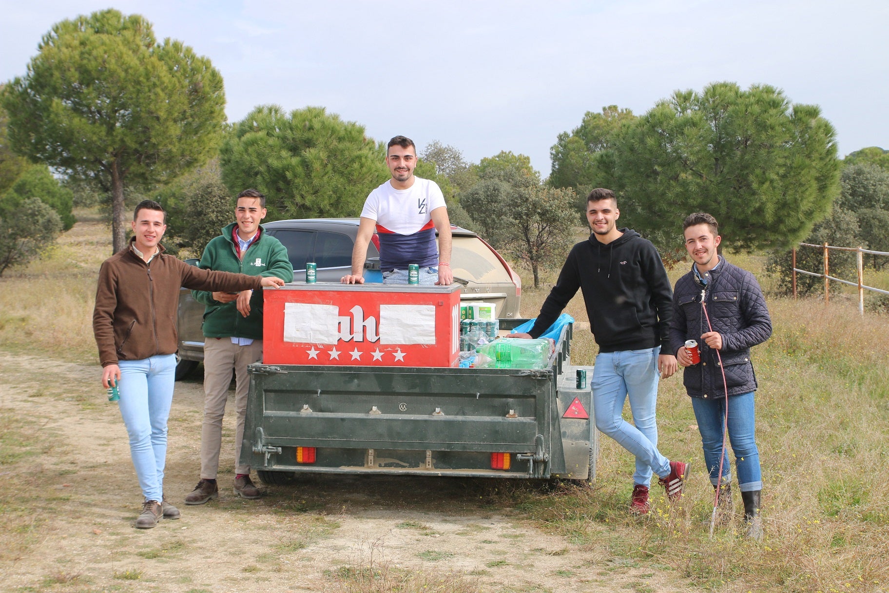 Participantes en la ruta ecuestre hasta la Romería de San Valentín. 