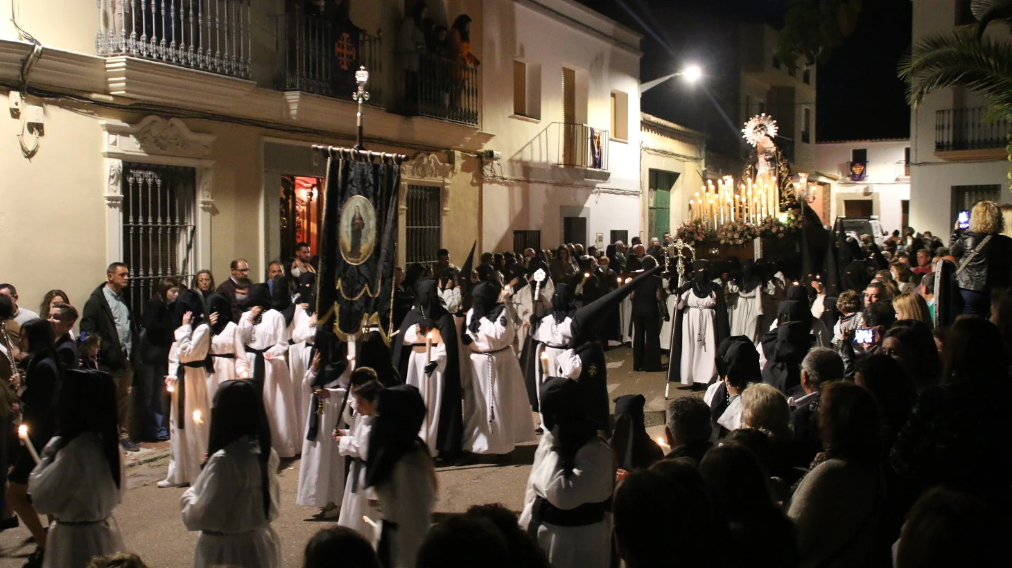 Celebración de las procesiones del Jueves Santo en Campanario. 