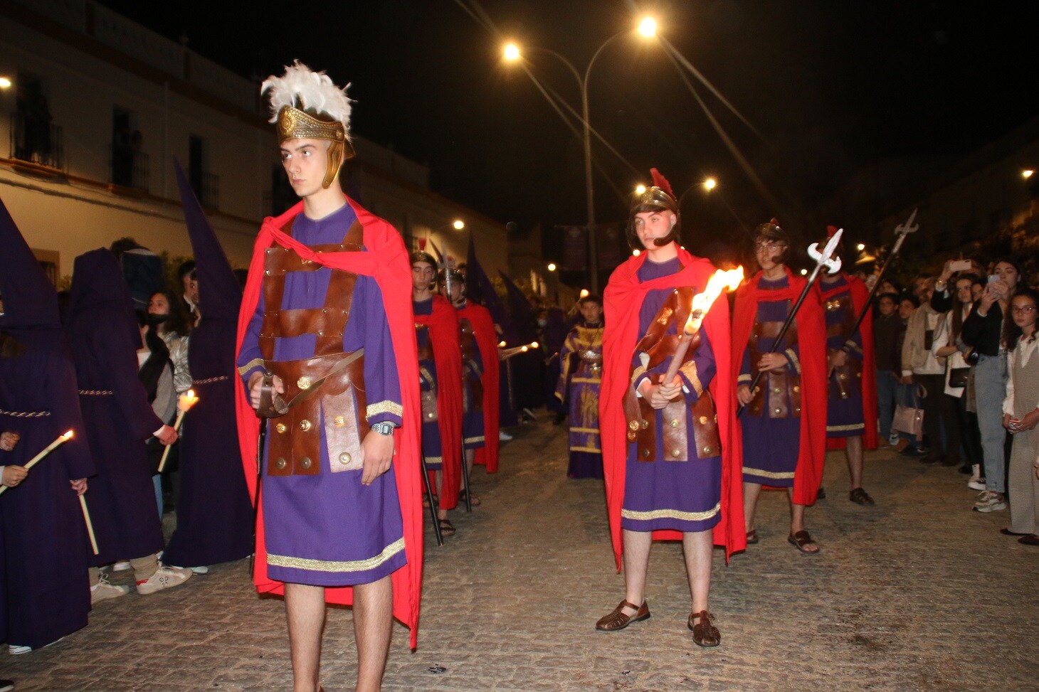 Celebración de las procesiones del Jueves Santo en Campanario. 