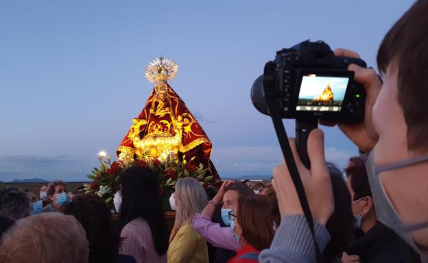 Imagen principal - Entrada de la Virgen de Piedraescrita. 