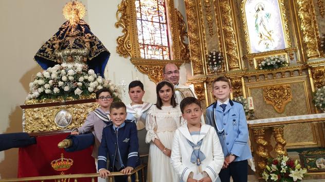Los campanarienses acompañaron a la Virgen de Piedraescrita en la eucaristía y posterior procesión. 
