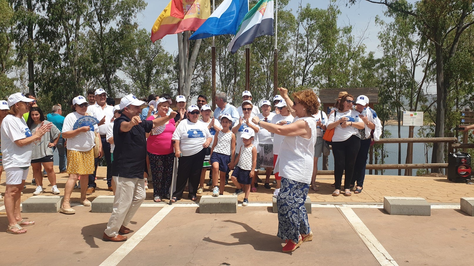 La Playa de Campanario ya disfruta de su Bandera Azul. 