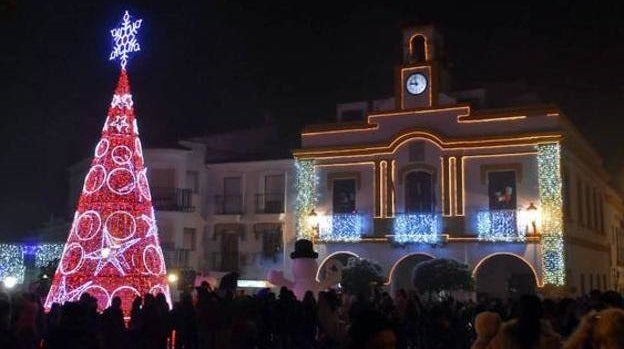 Imagen de archivo de un encendido navideño en Campanario 