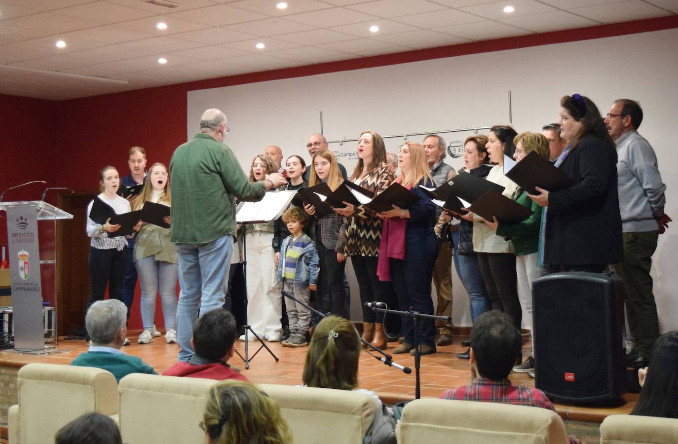 Campanario conmemora el Día Internacional de la Poesía con una velada poético-musical