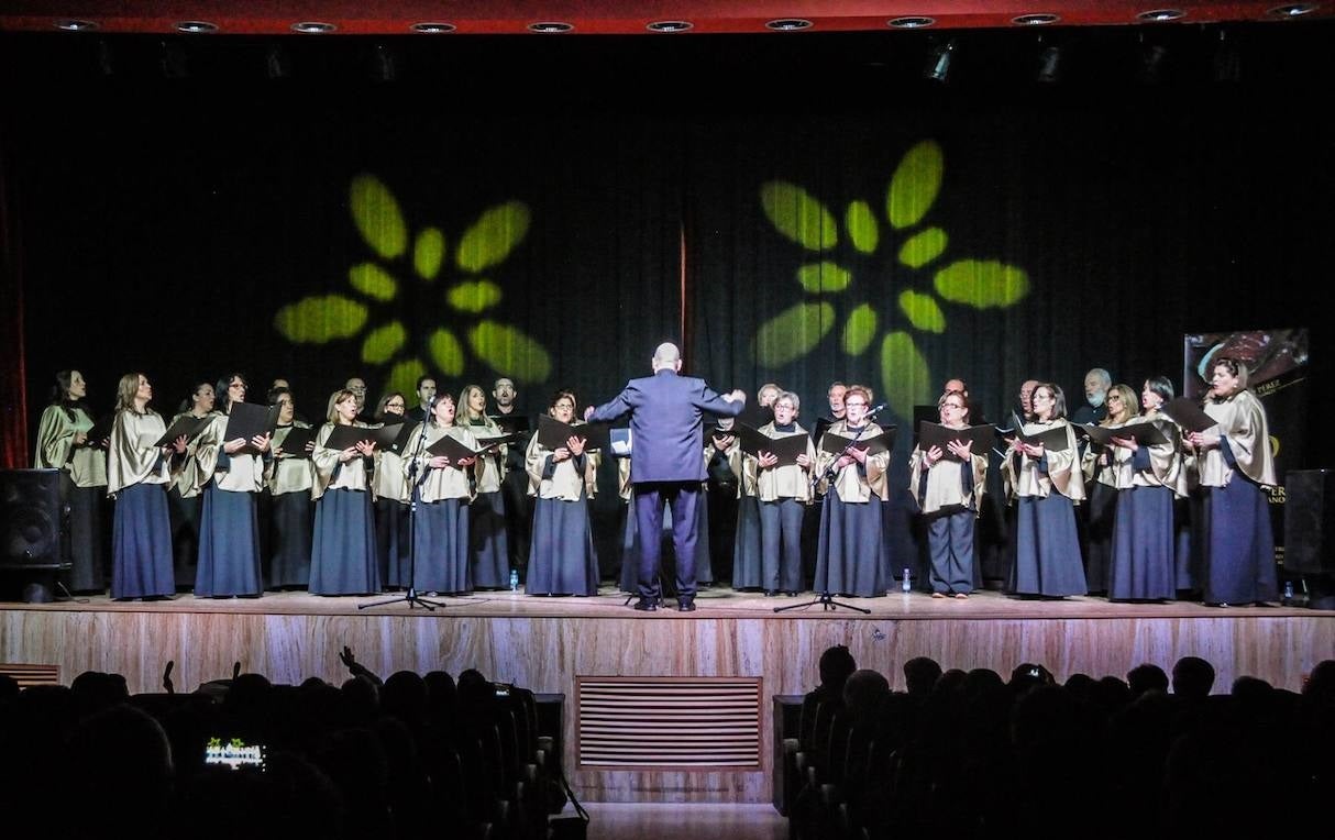 Coro Polifónico Voces Vivas de Campanario