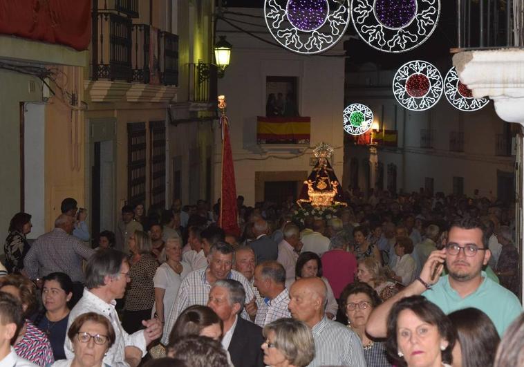 Campanario celebra su 'Feria de abril' en honor a la Virgen de Piedraescrita