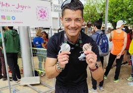 Javier Calderón consiguió las medallas de plata y bronce en el Campeonato de Extremadura 5K en Ruta.