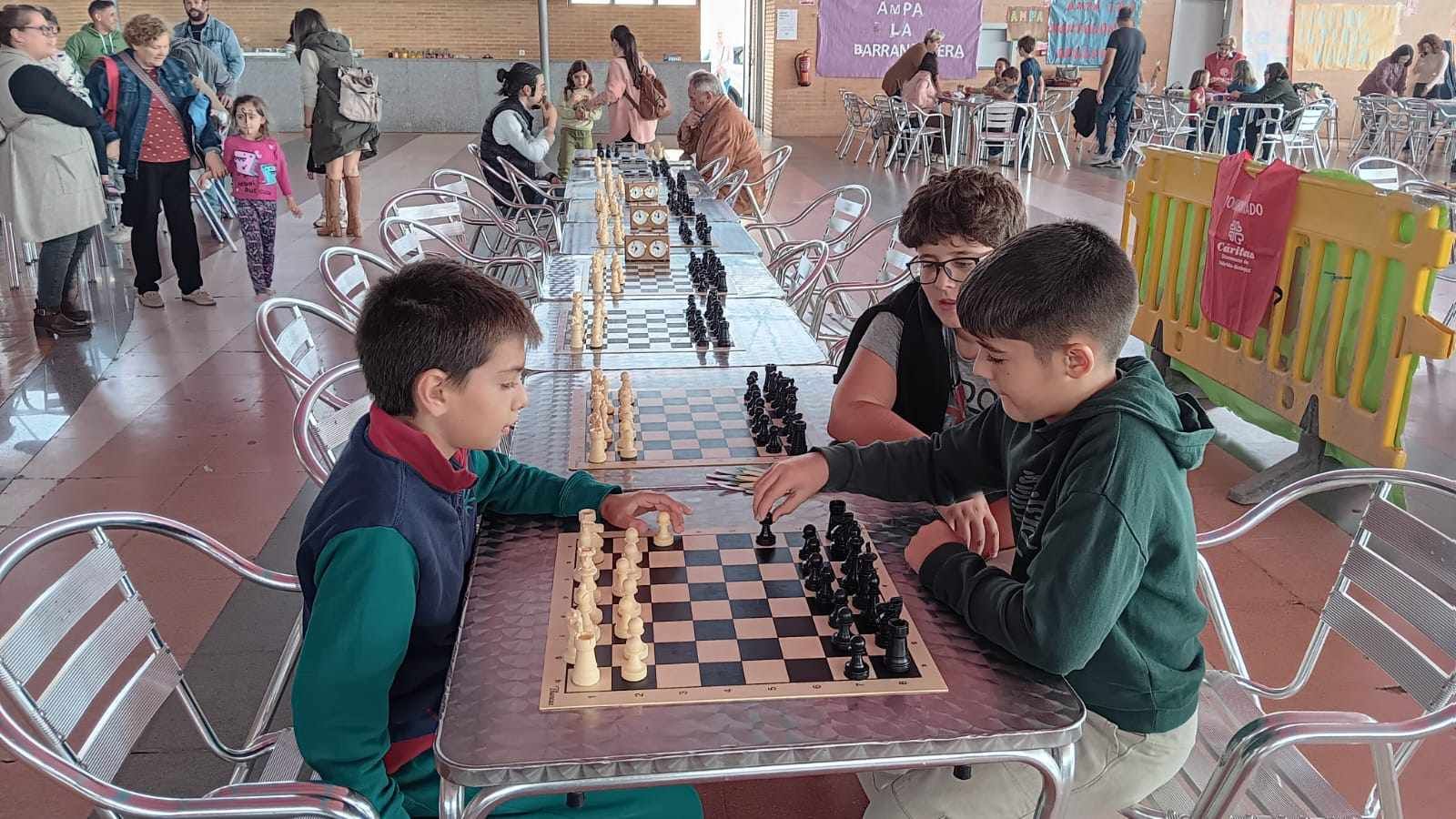 Fotos: Pequeños y mayores disfrutan de &#039;La mañana más joven&#039;