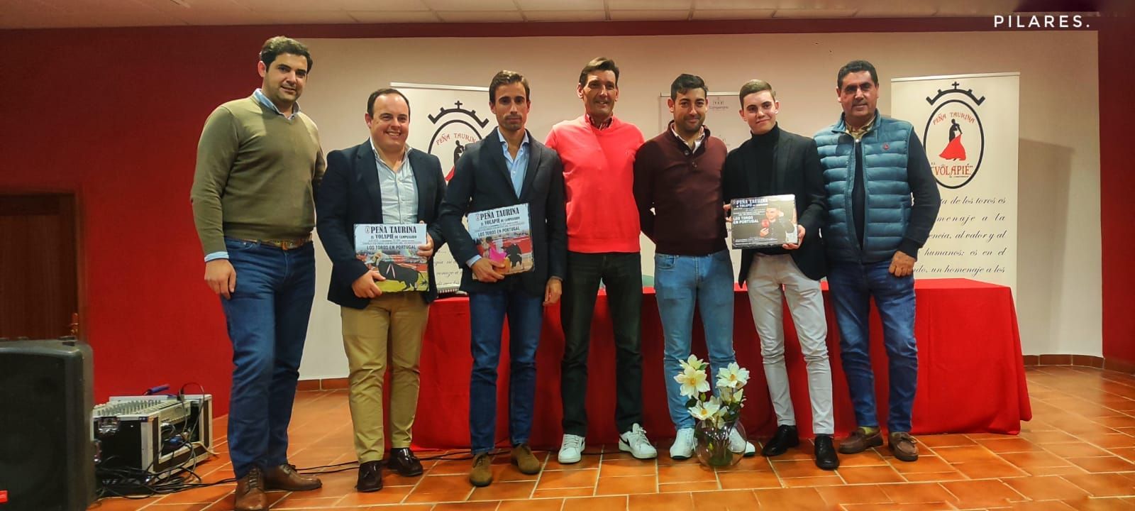 La peña taurina 'El Volapié' celebró su VIII aniversario con el matador de toros Joaquín Ribeiro 'Cuqui'
