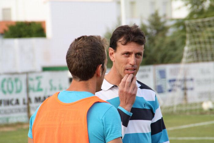 Vicente, ex del Valdivia, será el entrenador del CF Campanario la próxima temporada
