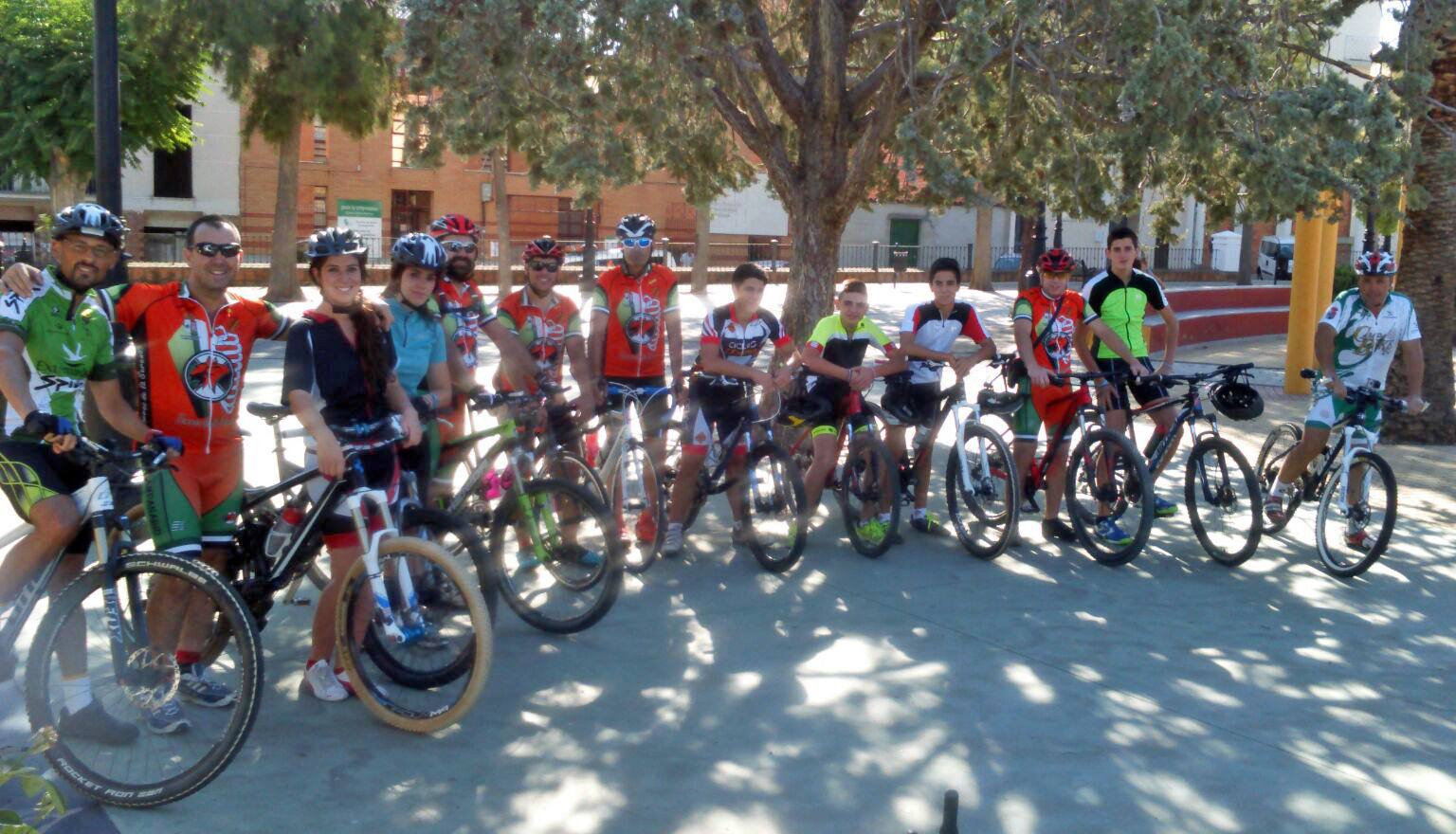 Participantes en el 'Día de la Bicicleta'. 