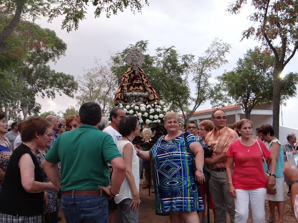 Reencuentro multitudinario de los emigrantes con su Virgen de Piedraescrita