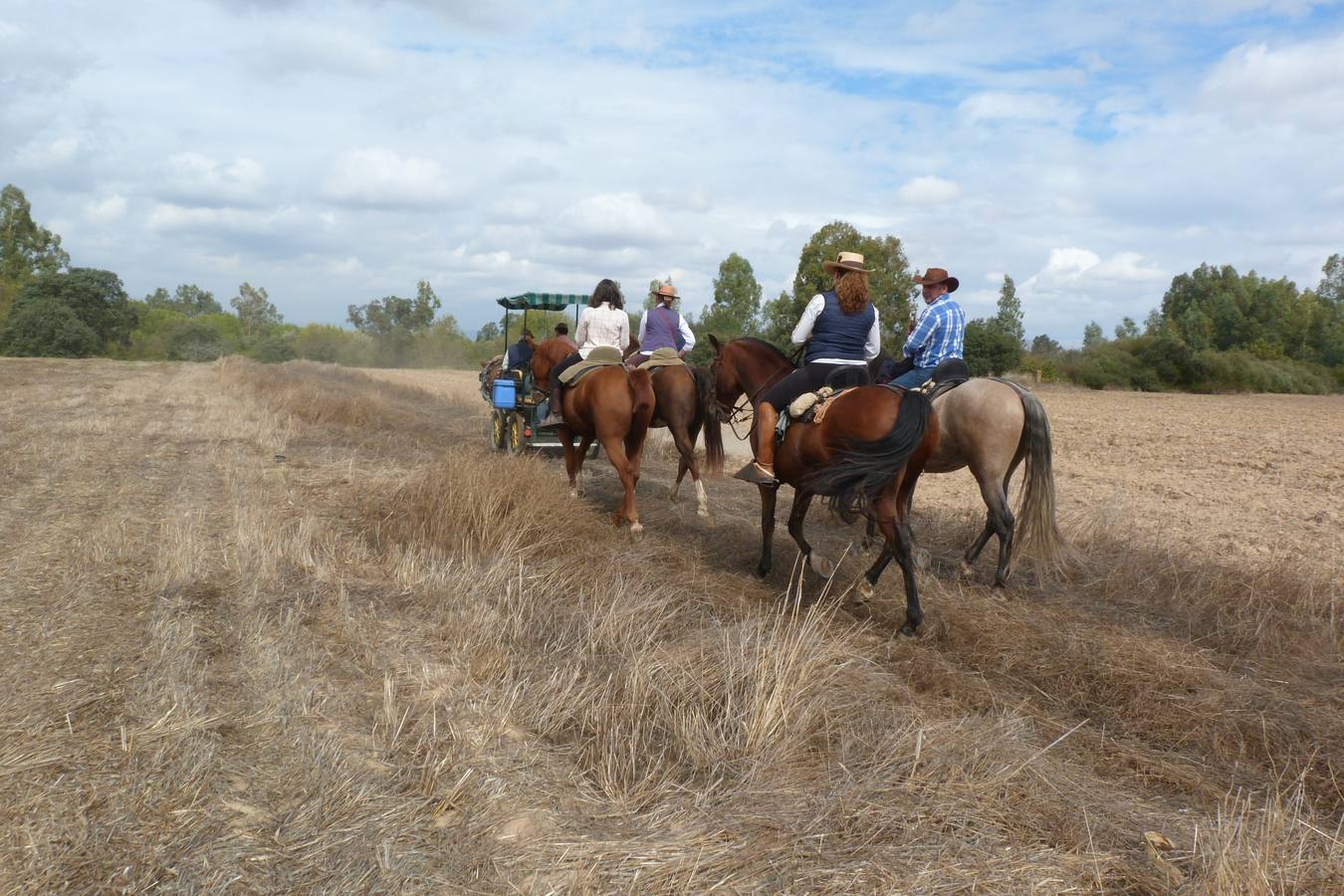 A caballo para ver a la 'Morenita'