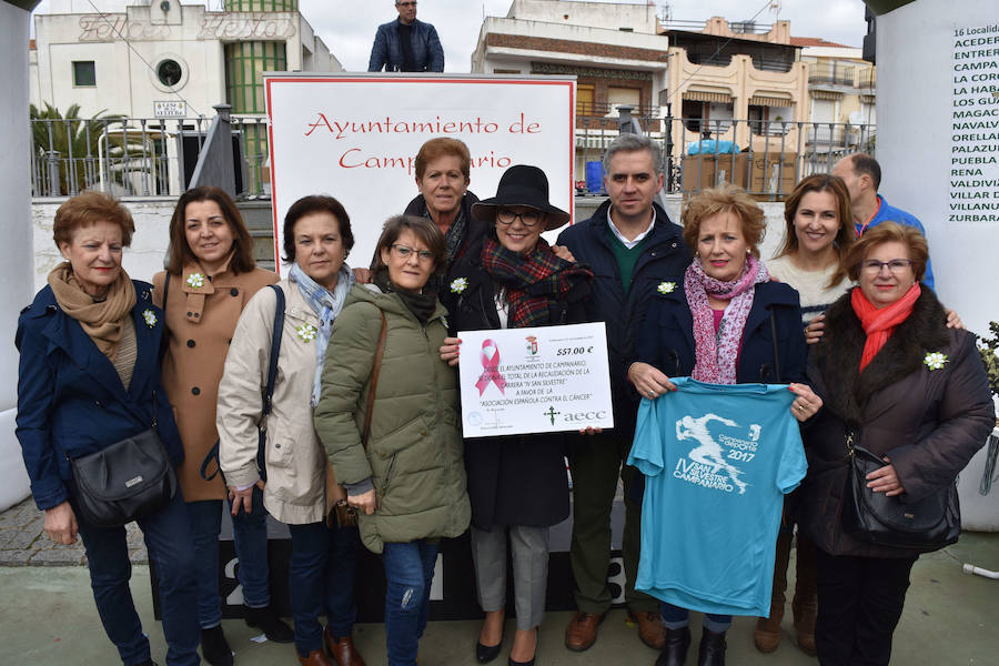 El Ayuntamiento entrega casi 600 euros para la lucha contra el cáncer