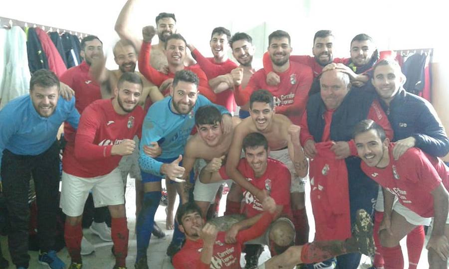 Los jugadores del 'Campa' lo celebraron así en el vestuario. 