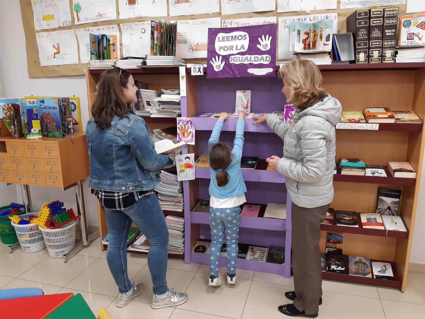 El Ayuntamiento creó esta iniciativa para dar protagonismo a los libros en los que las protagonistas son mujeres. 
