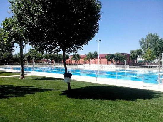 La apertura de la piscina municipal está por decidir, pero no será antes del 1 de julio