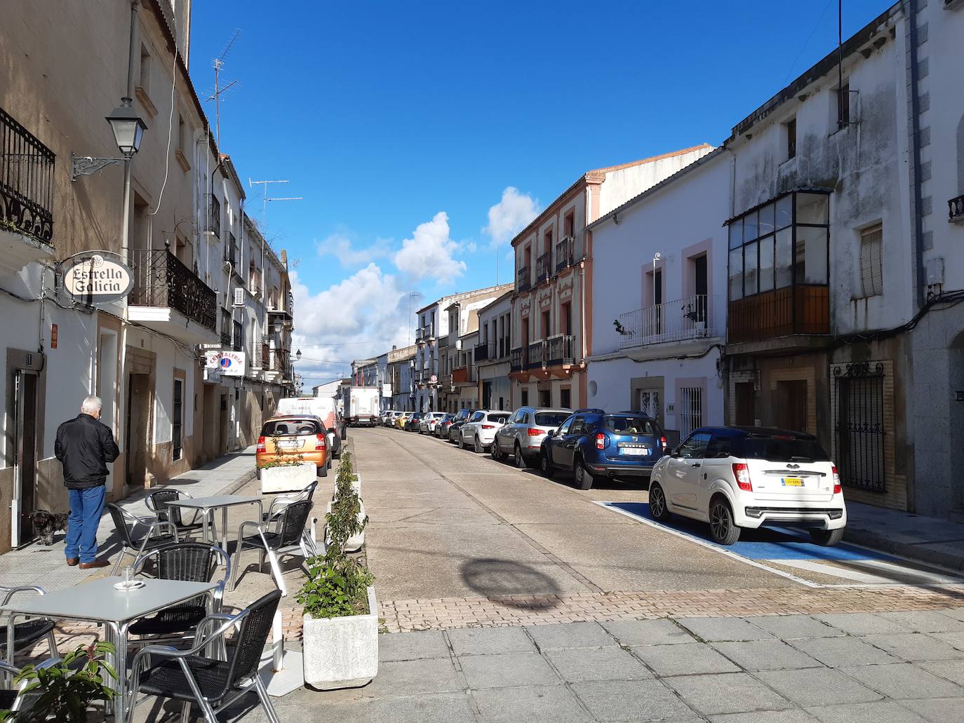 Los inmuebles que no justifiquen estar sin uso deberán abonar un 50% más del IBI, salvo que estén inscritos en la Bolsa de alquiler municipal. 