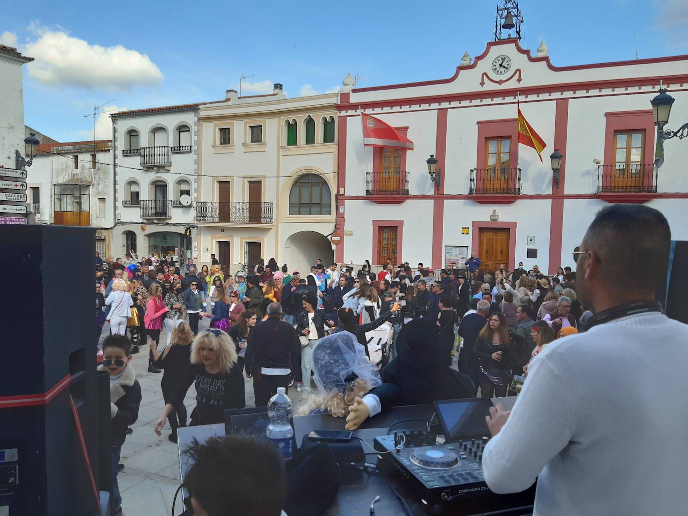 Fotos: Casar de Cáceres vuelve a disfrutar de un gran Carnaval