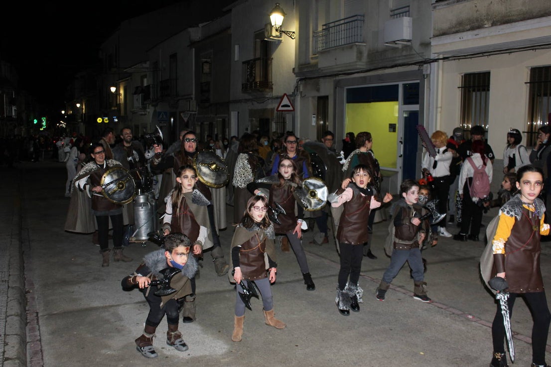 Fotos: Casar de Cáceres vuelve a disfrutar de un gran Carnaval