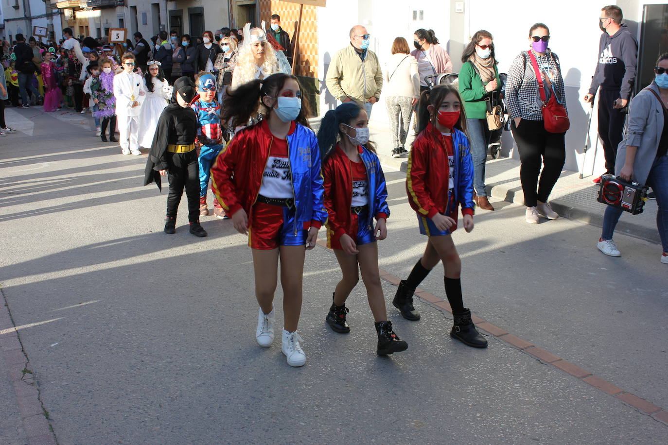 Fotos: Casar de Cáceres vuelve a disfrutar de un gran Carnaval