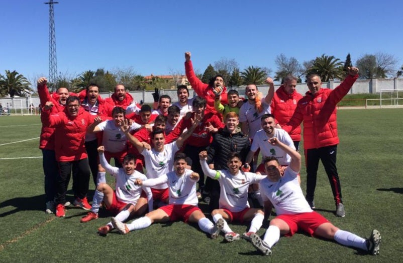 El Club Fútbol Casar disputará los Playoff de ascenso a Primera Extremeña