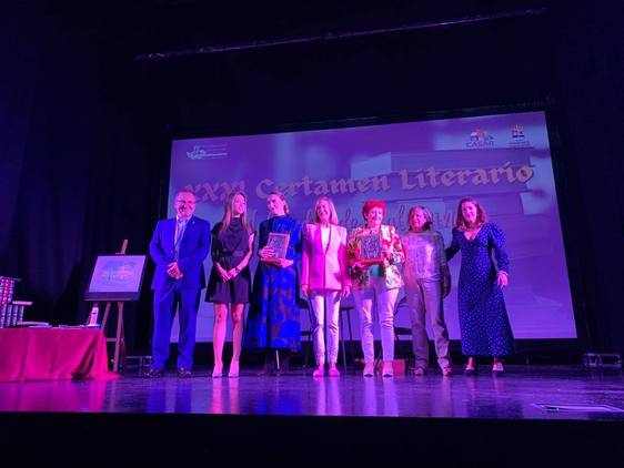 Una pacense y una manchega, ganadores del Certamen Literario Helénides de Salamina