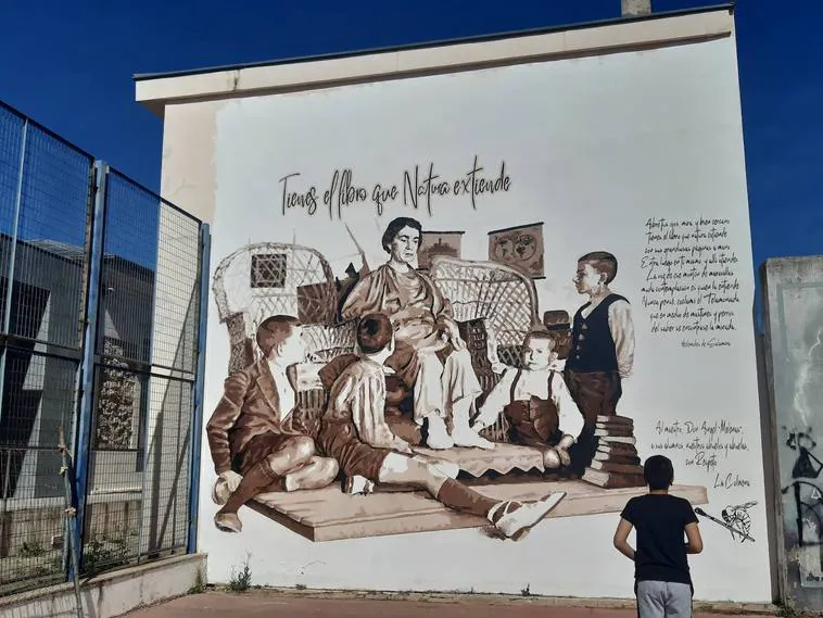 Paco Castellón: «Es el primer mural que pinto en un lugar público, y con brocha»