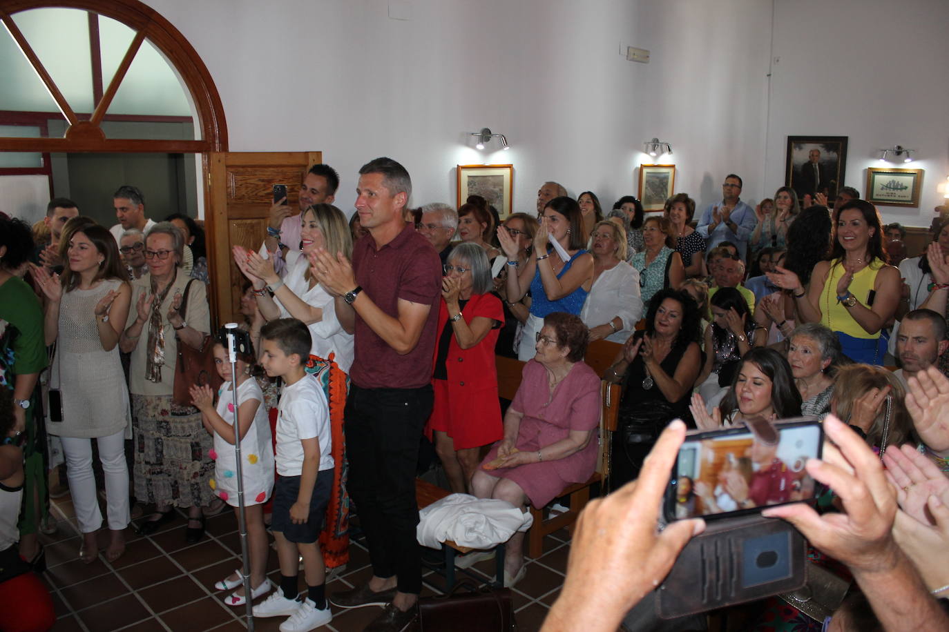 La toma de posesión de los nuevos concejales y la investidura de la alcaldesa en imágenes