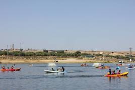 La actividad 'Conoce el piragüismo' se celebrará en lunes y en el Pantano Viejo