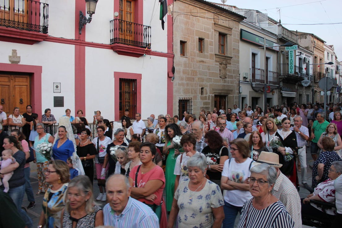 Así han vivido los casareños el recibimiento a la Virgen