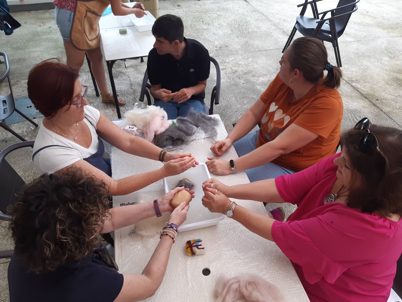 El queso úne en Casar de Cáceres a miles de personas