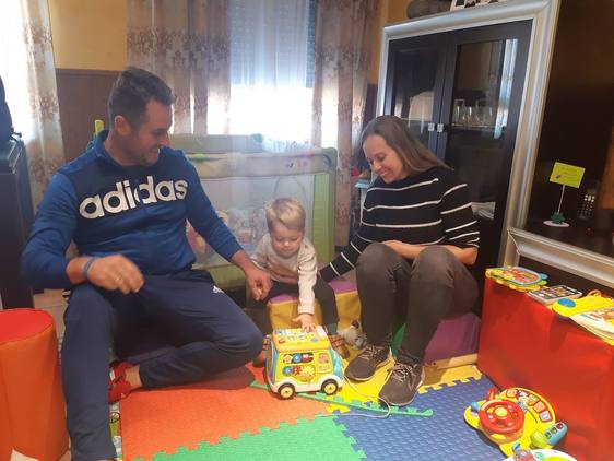 Casar de Cáceres se vuelca con gestos solidarios para recaudar fondos para la investigación del Tay-Sachs