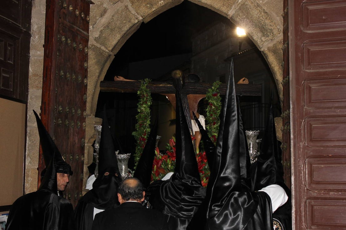 Semana Santa muy lluviosa, pero en la que se han ensalzado las tradiciones