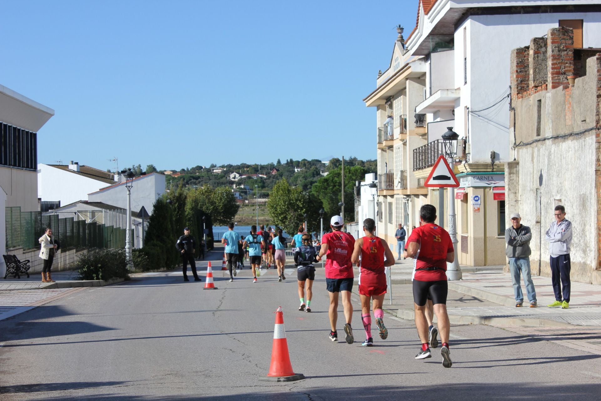 Imagen secundaria 1 - Día grande de atletismo en Casar de Cáceres
