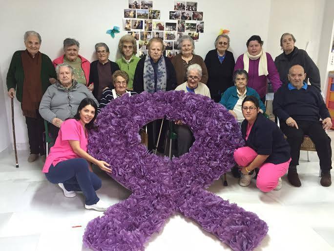 Varios actos tiñen la localidad de violeta este 25 de noviembre