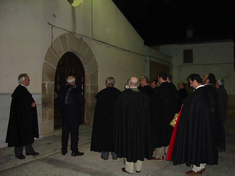 Uno de los cometidos de la cofradía es el Rezo de Reyes. 