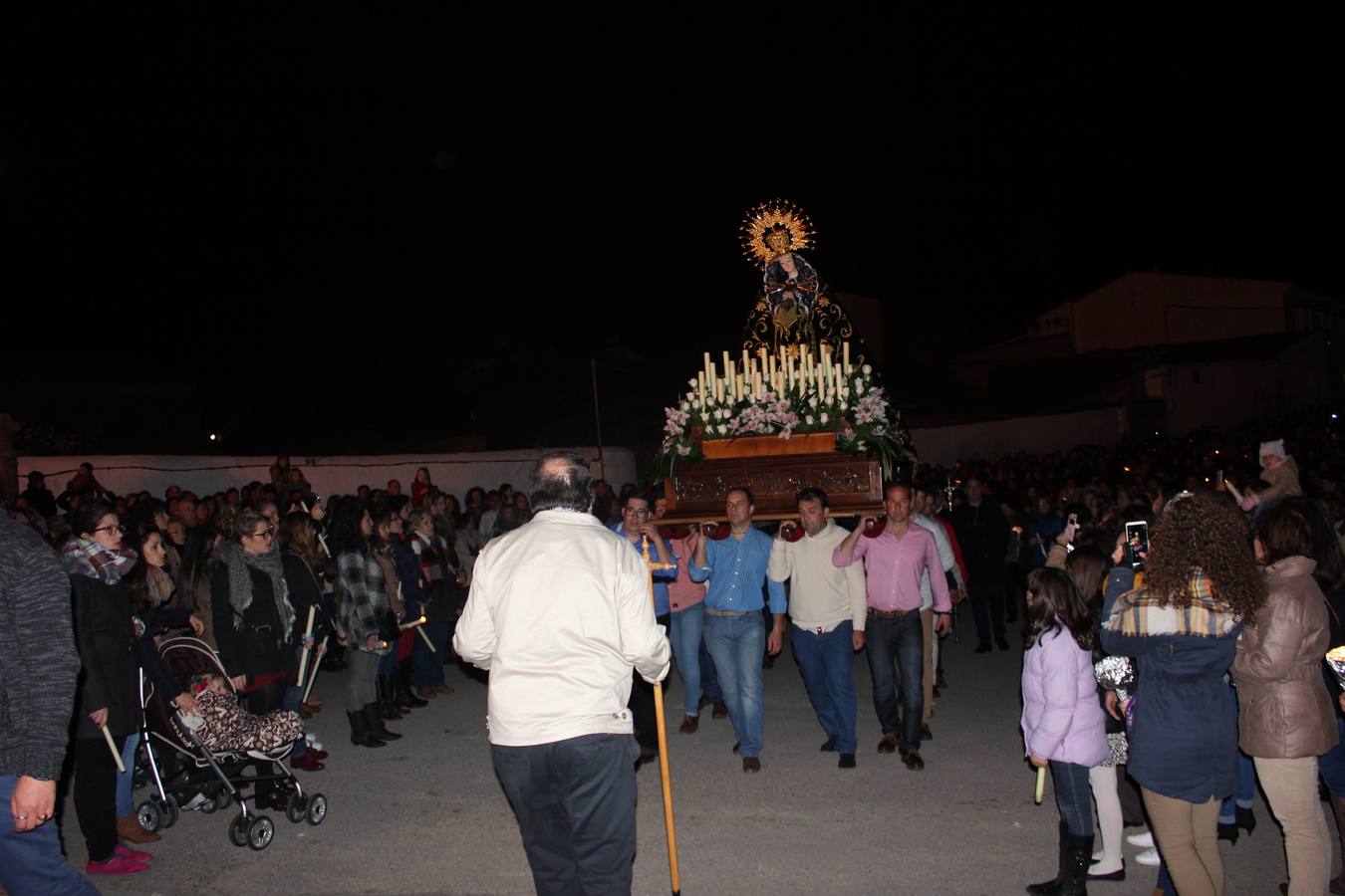 Multitudinaria despedida a La Soledad