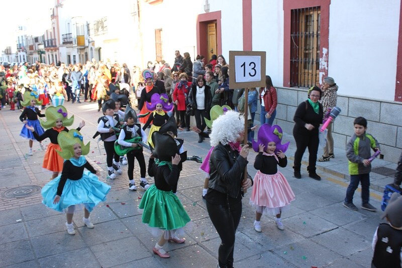 'The rochker' consiguen el premio a la mejor comparsa infantil. 