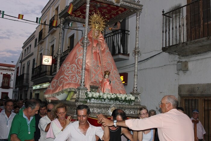 Hace seis años, la Virgen también llegó al municipio un 20 de septiembre. 
