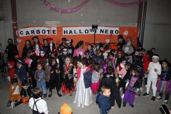 En los últimos años la tendencia es a que los niños se disfracen para ir a la fiesta del 31 de octubre. 
